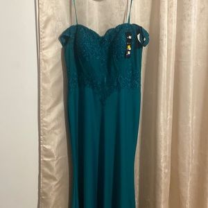 I bought this prom dress two years ago and never wore it